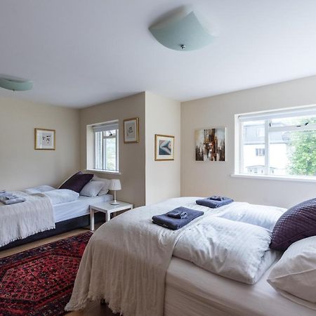 Guesthouse Akureyri - Apartments Near Down Town 외부 사진